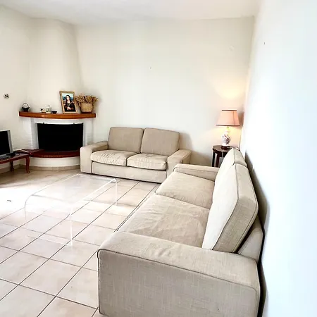 Apartment Theros Batsi (Andros)