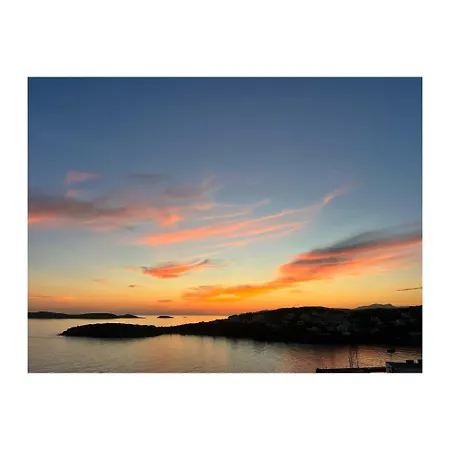 Theros Batsi (Andros)